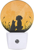 Plug-in Cat and Dog Against Full Moon Night Light with Dusk to Dawn Sensor, 0.5W LED Home Decor, Auto On/Off Decorative Nightlight for Men, Women, Boys & Girls