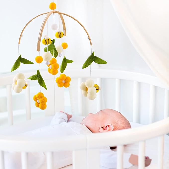 OESSUF Baby Mobile for Crib Crib Nursery Mobile for Boys Girls Boho Bee Flower Nursery Decor Soothe Toy Baby Shower Set for Infant Bedroom Hanging Decoration Toy(Bee)