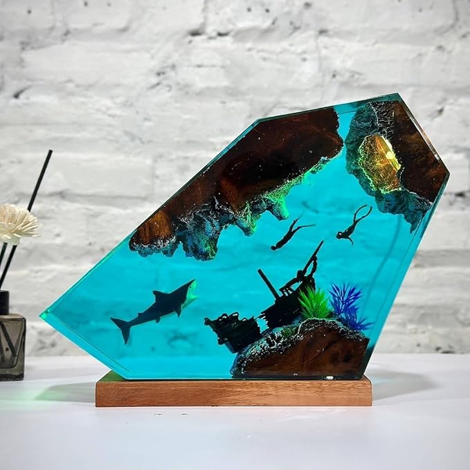 Shark Ocean Resin Lamp, Handmade Resin Night Light for Home Office Decor, Multi-Color LED Light with USB Port, Shark Gifts for Women & Men, Birthday Holiday Marine Biology Gifts for Kids (6"x4")