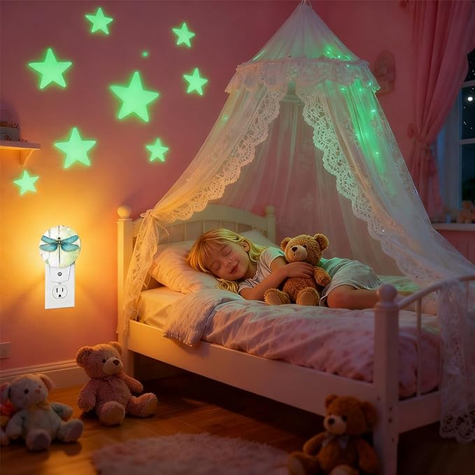 Plug-in Mystical Dragonfly Night Light Blue-Green Wings Nightlight with Dusk to Dawn Sensor, Auto On/Off 0.5W Energy-Saving LED Lighting for Men Women Boys Girls Gift