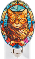 Maine Coon Stained Glass Styled Cat Night Light, Real Glass Plug-in Night Light with Vertical Outlet and On/Off Switch Gift for Cat Owners