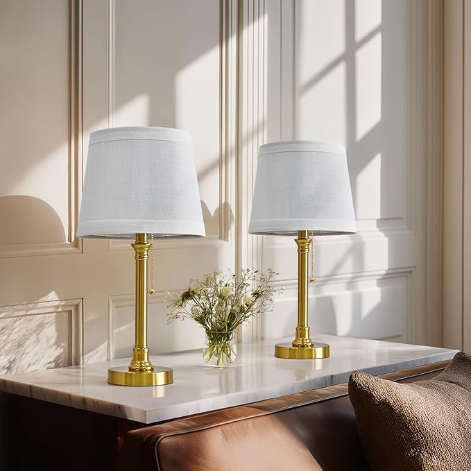 Oneach 19.5” Gold Table Lamps Set of 2, Pull Chain Switch Bedside Table Lamps, Modern Nightstand Lamp with White Linen Shade, Small Brass Lamp for Living Room, Bedroom, Home Office, Nursery