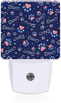 USA Flag and Paw Prints Night Light Plug into Wall, Cute American Patriotic Dog Prints Dusk to Dawn Night Light Plug in,0.5w Energy Saving Sleep Friendly NightLight for Kids Boys Girls Home Decor