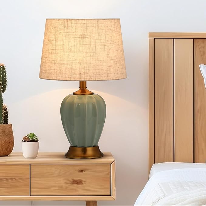 Vintage Ceramic Table Lamp for Living Room, 18.3'' Modern Ceramic Table Lamps for Bedroom, Brass Accents, Retro Bedside Nightstand Traditional Lamps, Classic Chinoiserie Green Lamp for Home Decor