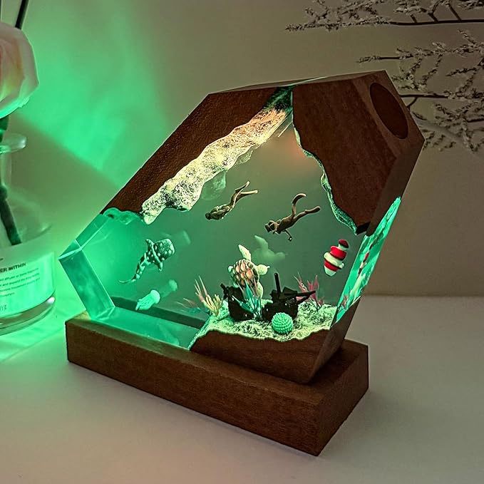Whale Shark Ocean Resin Lamp - Handmade Resin Night Light with USB Port, Variable Lights, Scuba Diver Gifts, Ocean and Diving Enthusiast Collectibles, Unique Birthday Gifts for Him & Her (8"x5")