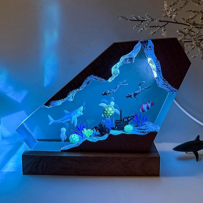 Shark Ocean Resin Lamp, Handmade Resin Night Light for Home Office Decor, Multi-Color LED Light with USB Port, Shark Gifts for Birthday Holiday, Valentine's Day Gifts for Men Him Kids (8"x5")