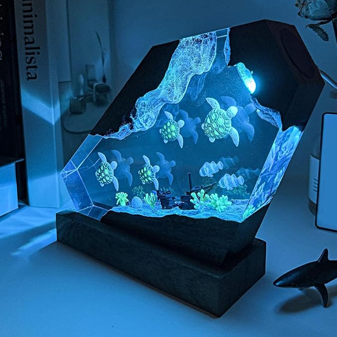 Sea Turtle Ocean Resin Lamp - Handmade Resin Night Light with USB Port, Variable Lights, Sea Turtle Gifts for Women and Men, Ocean Enthusiast Collectibles, Unique Birthday Gifts for Him & Her (10"x6")