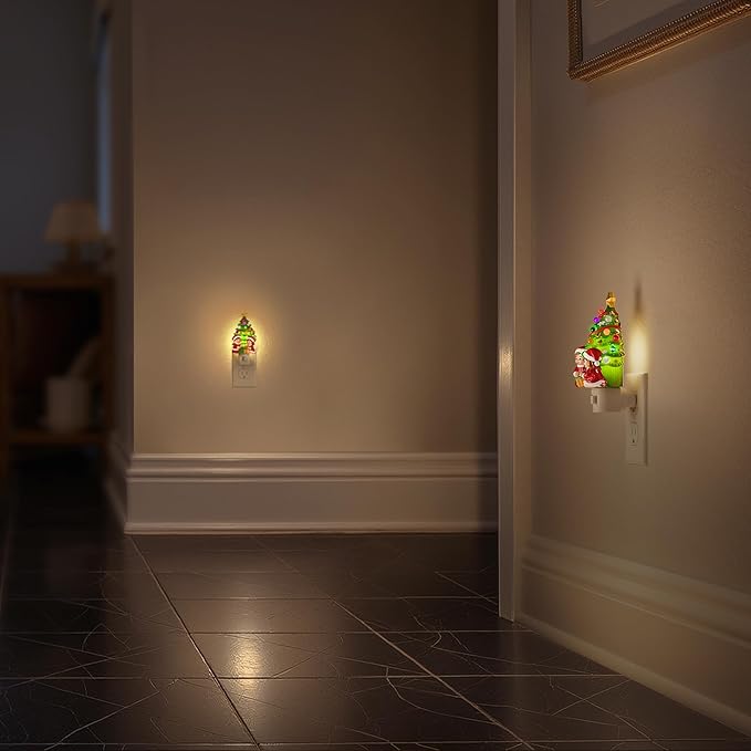 Briignite Christmas Tree Night Lights for Kids[2 Pack], Night Light Plug into Wall 3000K Warm White LED, Gift Box Design Night Light for Children's Room, Nursery, Bedroom, Christmas Decor