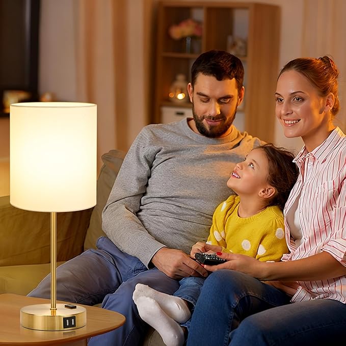 Lynnoland Set of 2 Touch Control Table Bedside Lamps with 2 USB & AC Outlet, 3-Way Dimmable Bedside Nightstand Lamps for Bedroom Living Room Nursery, 800 Lumens 3000K Warmlight Bulbs Included