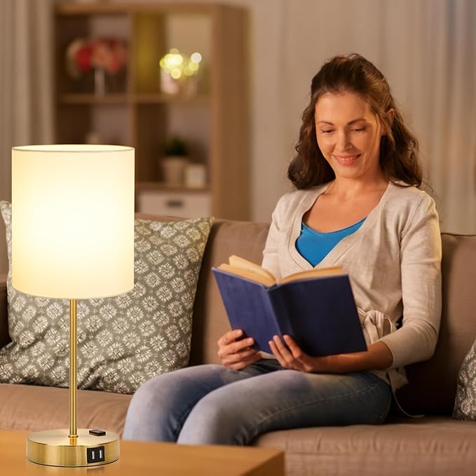 Lynnoland Set of 2 Touch Control Table Bedside Lamps with 2 USB & AC Outlet, 3-Way Dimmable Bedside Nightstand Lamps for Bedroom Living Room Nursery, 800 Lumens 3000K Warmlight Bulbs Included